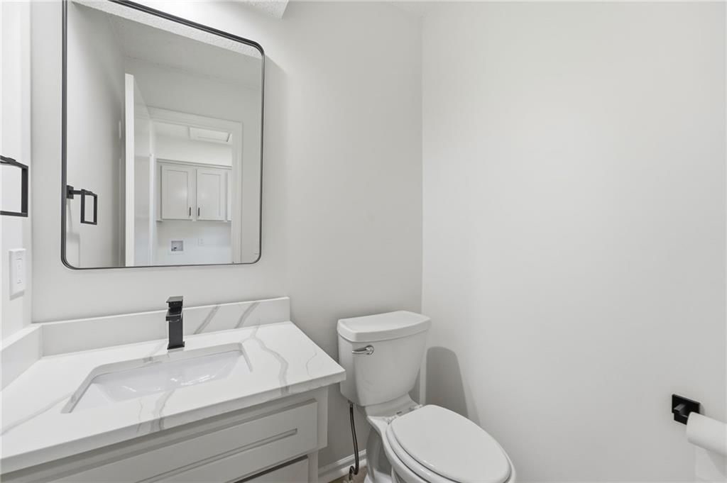 15529 W 146th Street — photo 21