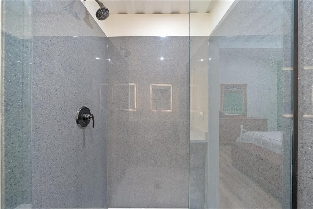 608 W Miami Street — photo 24
