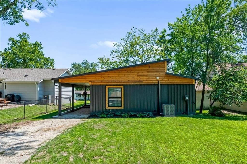 608 W Miami Street — photo 25