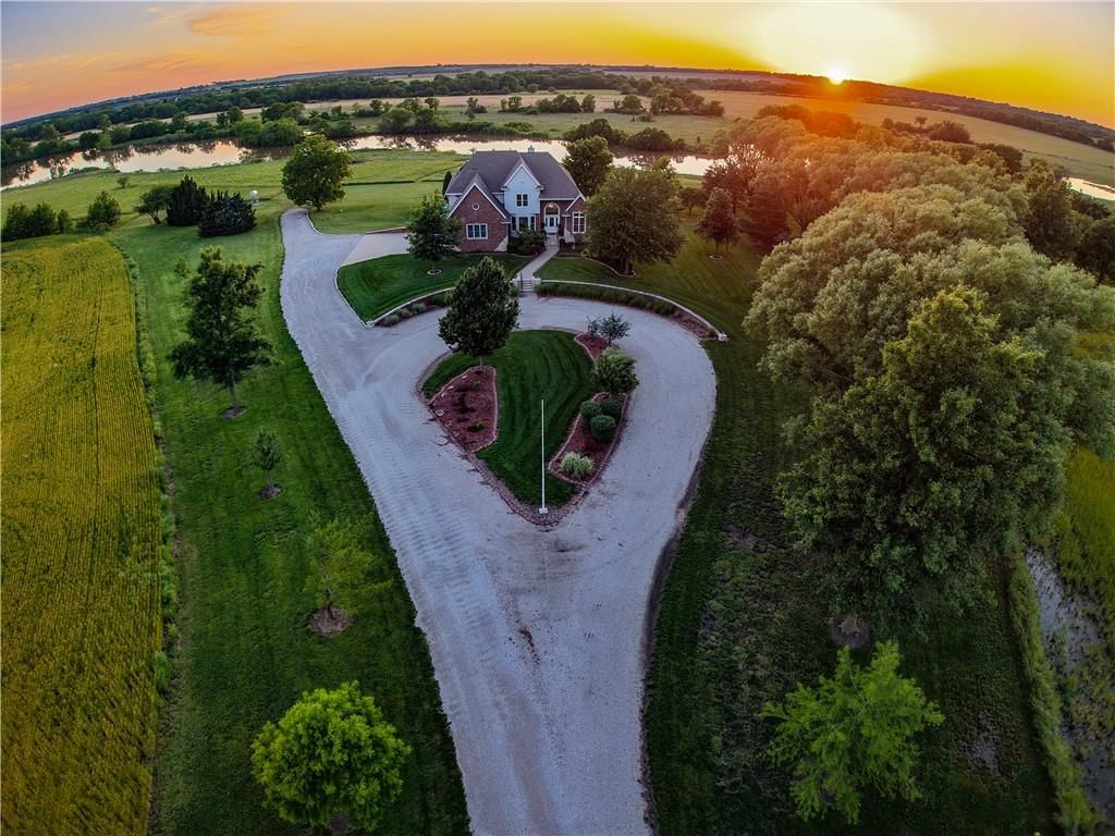 4631 S Country Club Road — photo 77