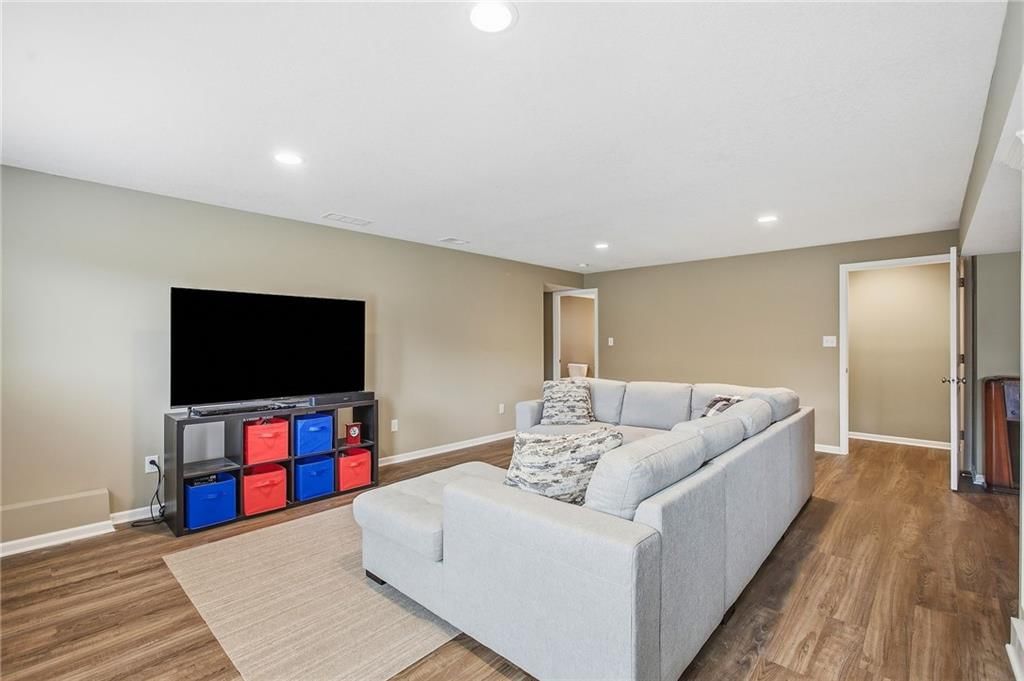 1819 N Keenan Street — photo 31