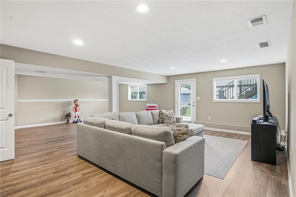 1819 N Keenan Street — photo 33