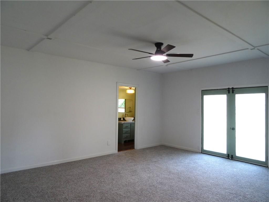 305 S Mechanic Street — photo 8