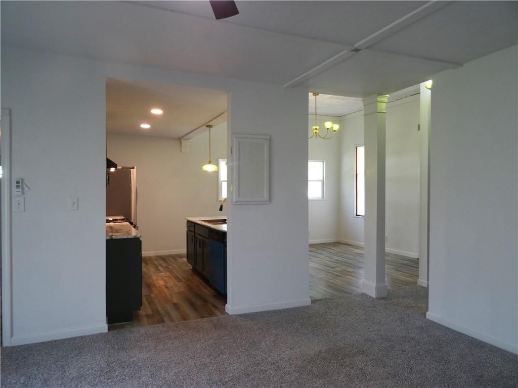 305 S Mechanic Street — photo 9