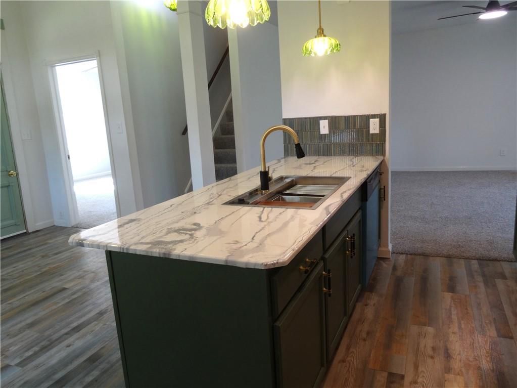 305 S Mechanic Street — photo 18