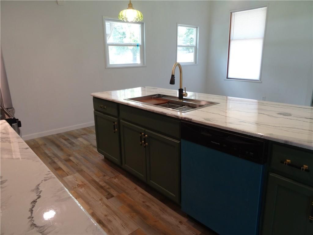 305 S Mechanic Street — photo 21