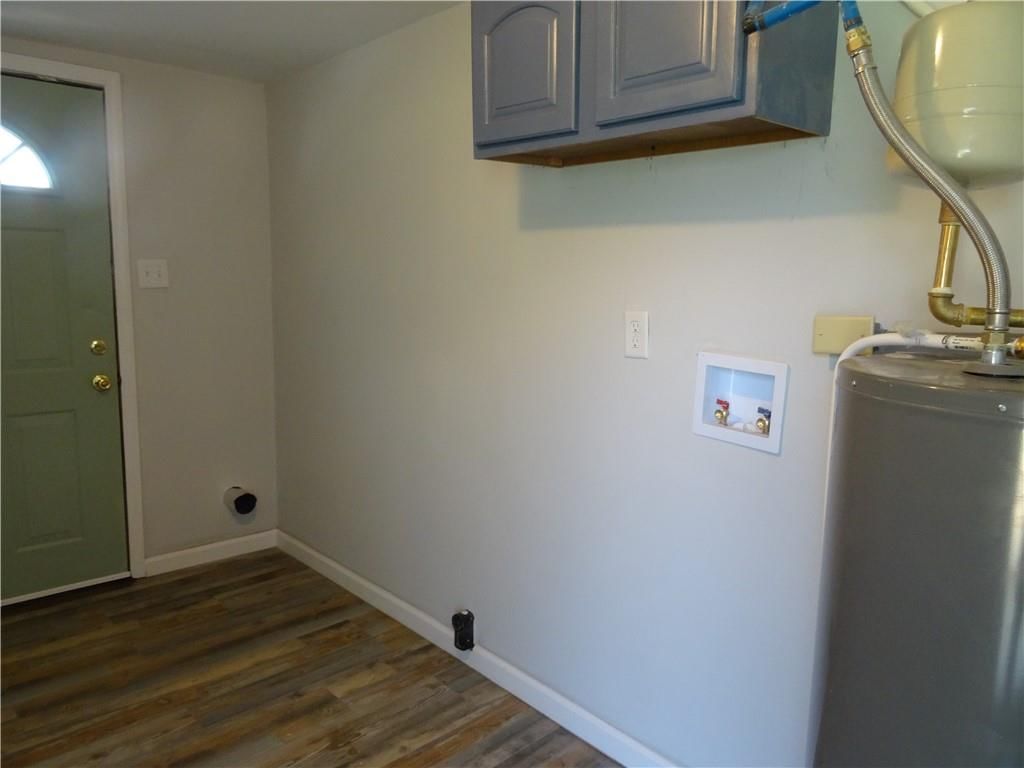 305 S Mechanic Street — photo 26
