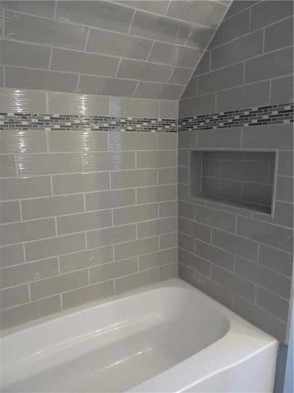 305 S Mechanic Street — photo 44