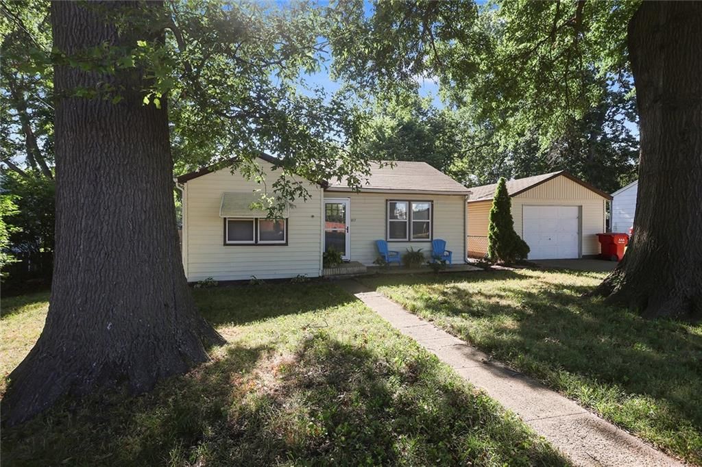 17 Hostetter Street — photo 1
