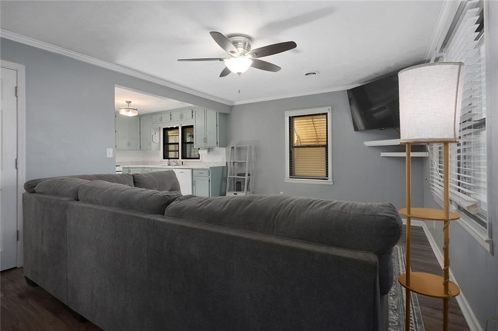 17 Hostetter Street — photo 3