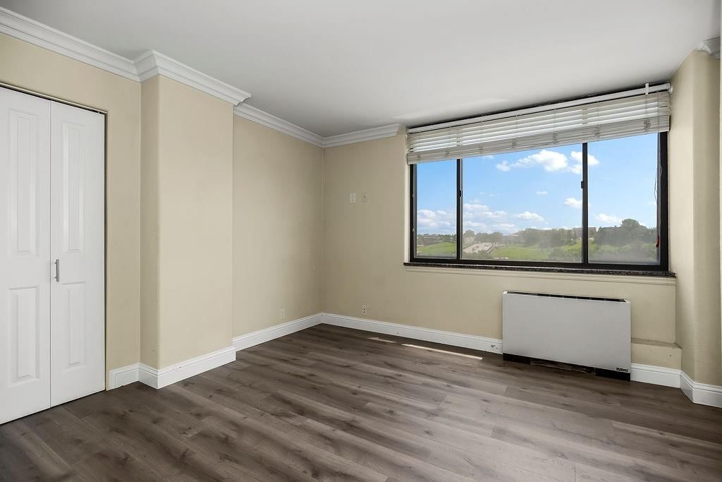 700 E 8th Street — photo 11