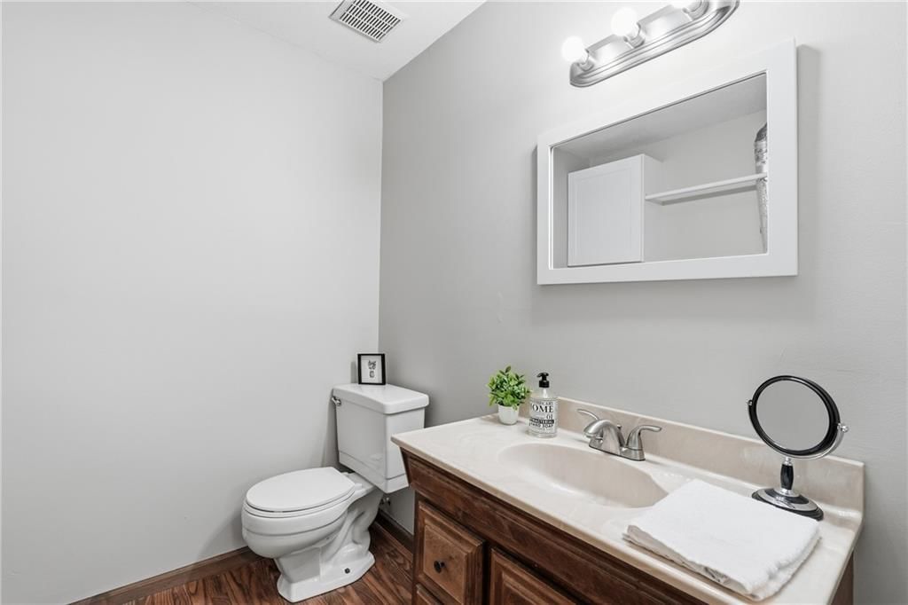 2309 S 17th Street — photo 17