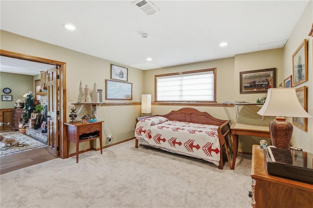 12130 Bluejacket Street — photo 36