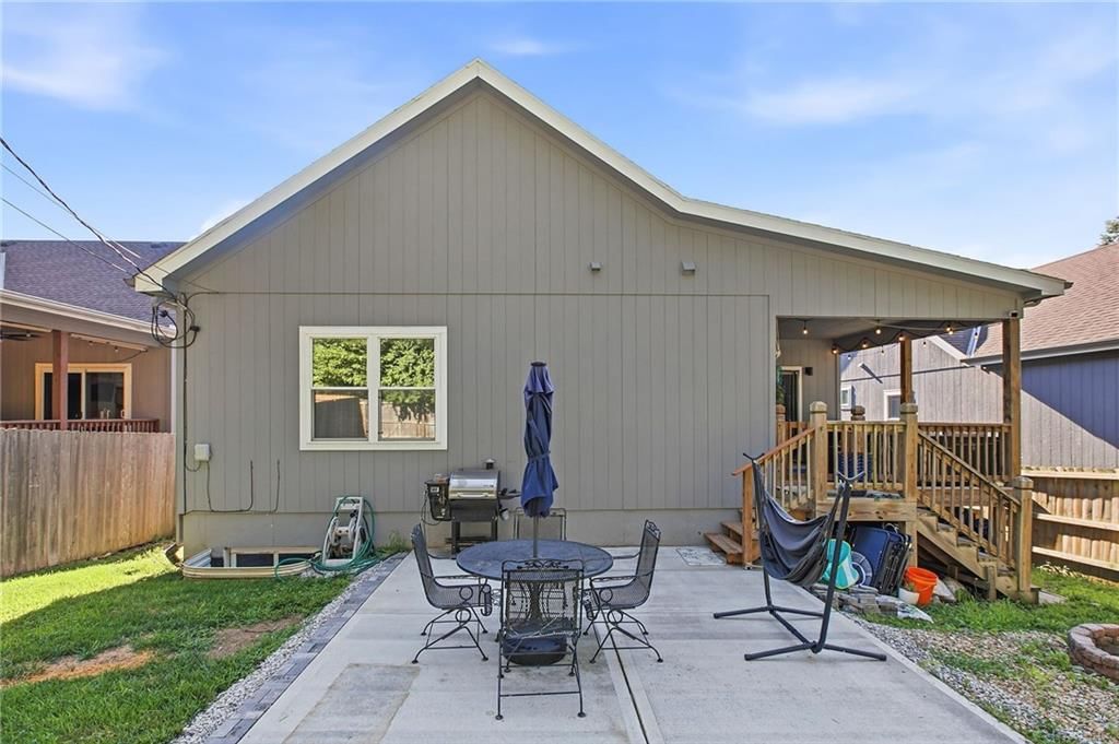 9110 Grand Avenue — photo 33