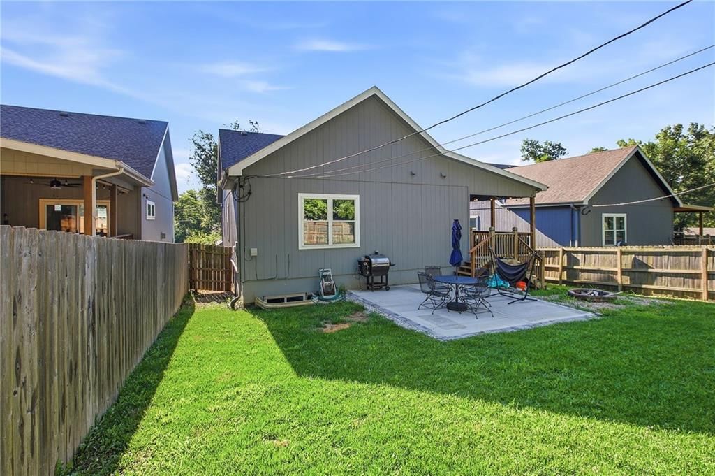 9110 Grand Avenue — photo 35