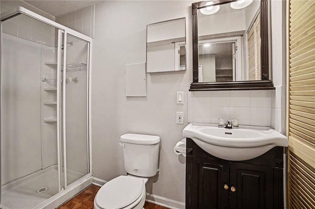 304 Shannon Avenue — photo 24