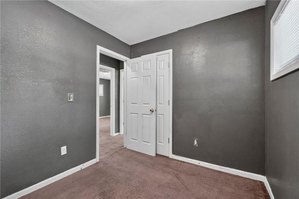11229 Corrington Avenue — photo 16