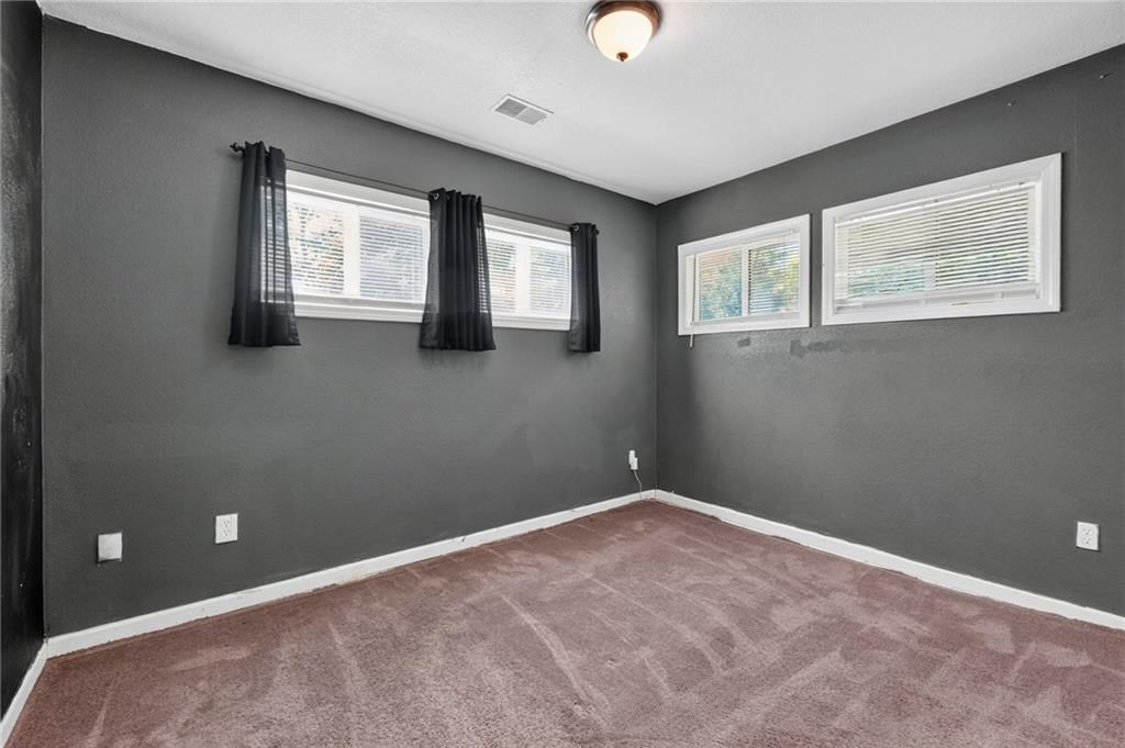 11229 Corrington Avenue — photo 17