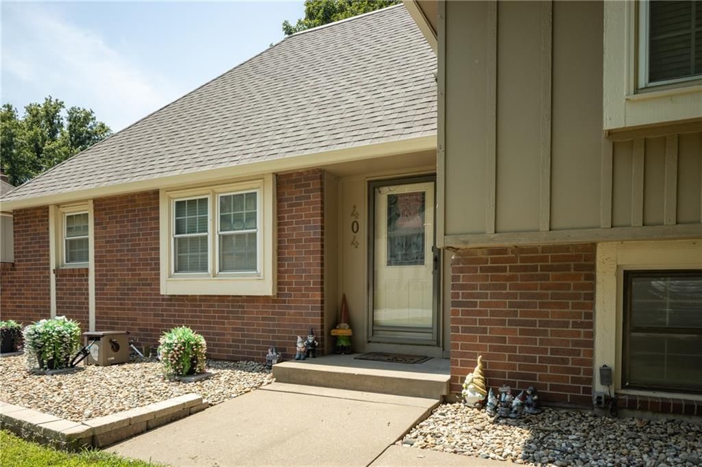 404 S SUNSET Lane — photo 5