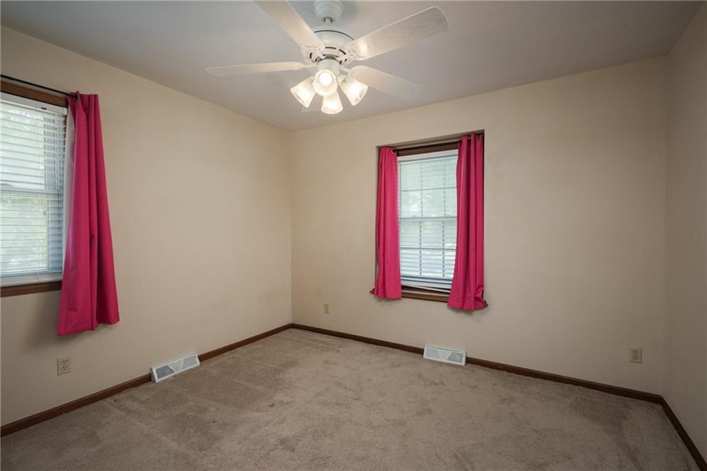 404 S SUNSET Lane — photo 29