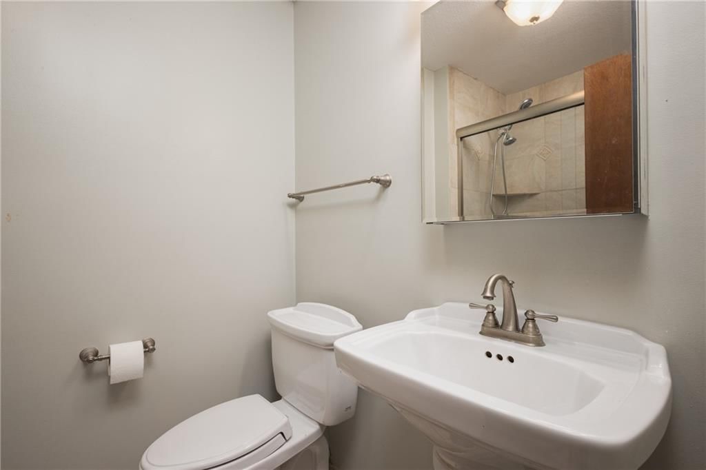 404 S SUNSET Lane — photo 37