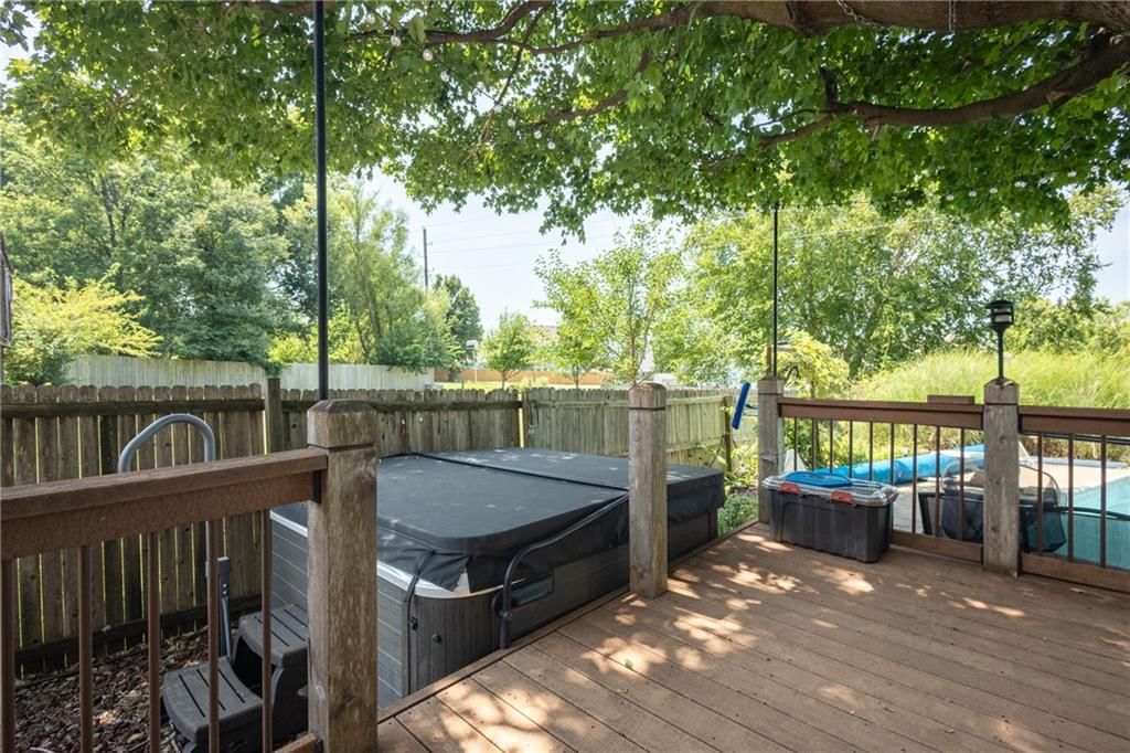 404 S SUNSET Lane — photo 45