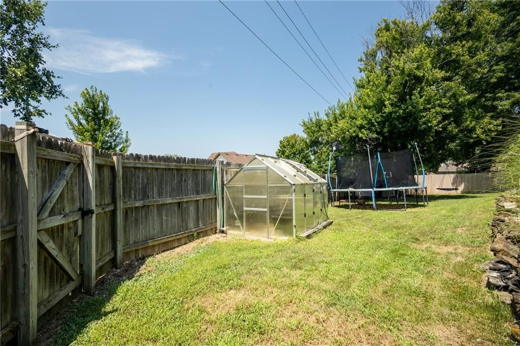 404 S SUNSET Lane — photo 52