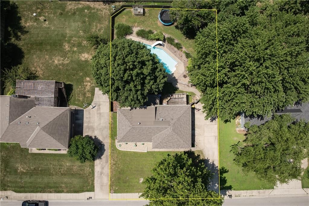 404 S SUNSET Lane — photo 57