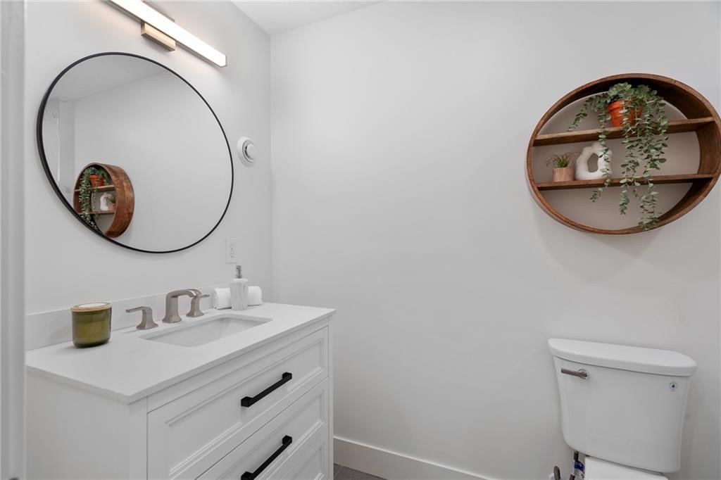 2806 W 48th Street — photo 22