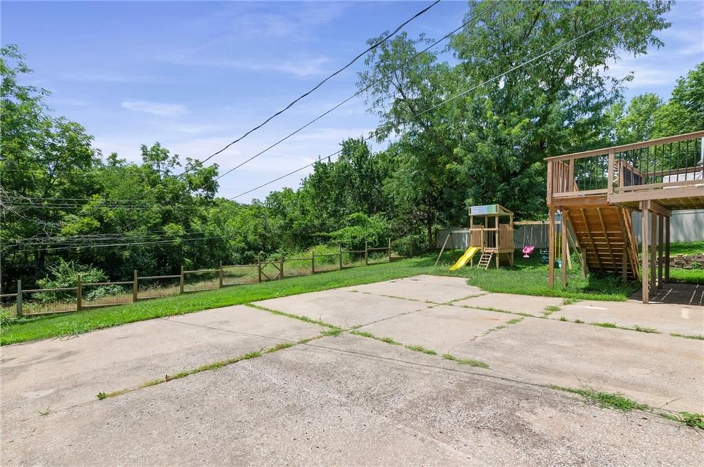 8908 Evanston Avenue — photo 35