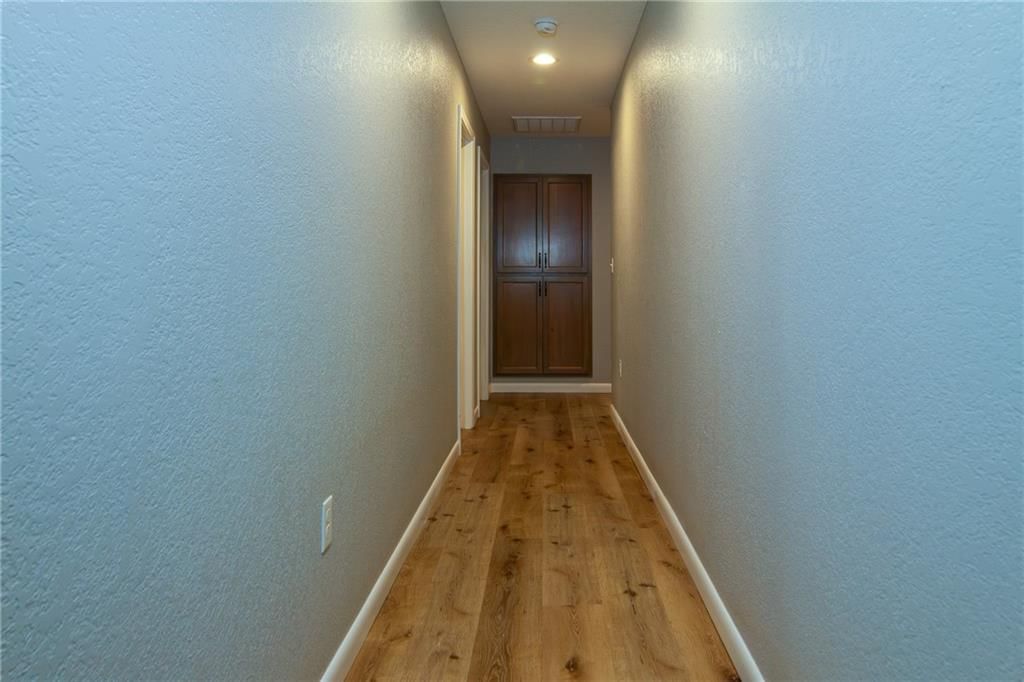 303 S Jefferson Street — photo 21