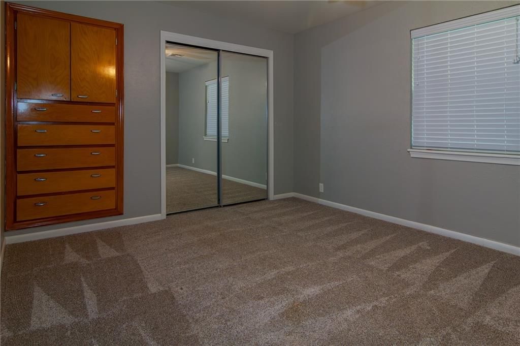 303 S Jefferson Street — photo 22