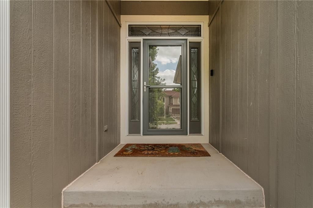 4517 N 110th Street — photo 2