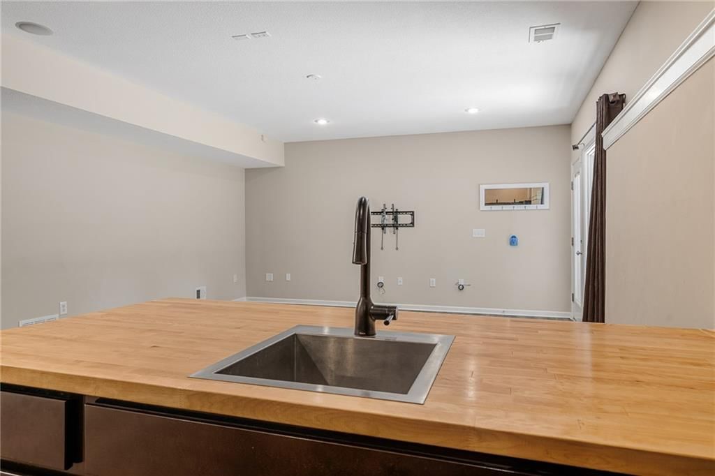 4517 N 110th Street — photo 41