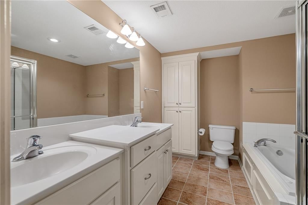 4517 N 110th Street — photo 50