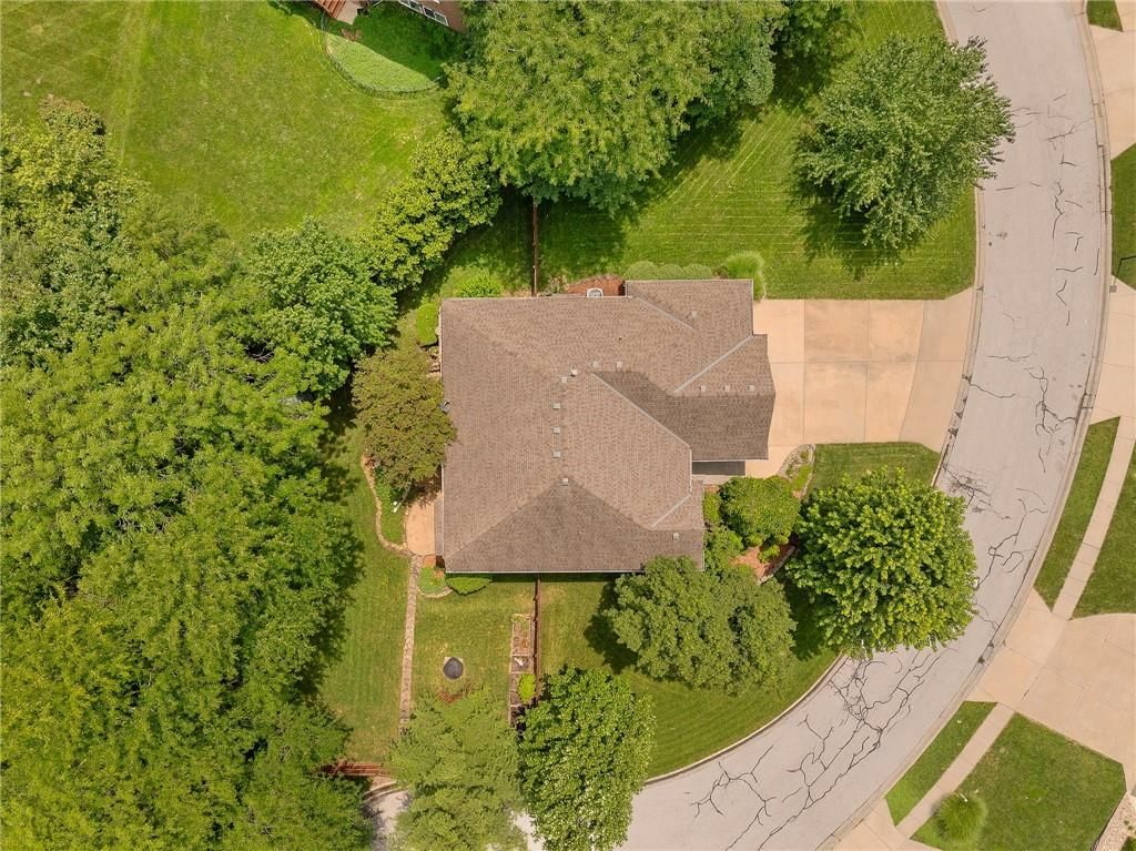 4517 N 110th Street — photo 70