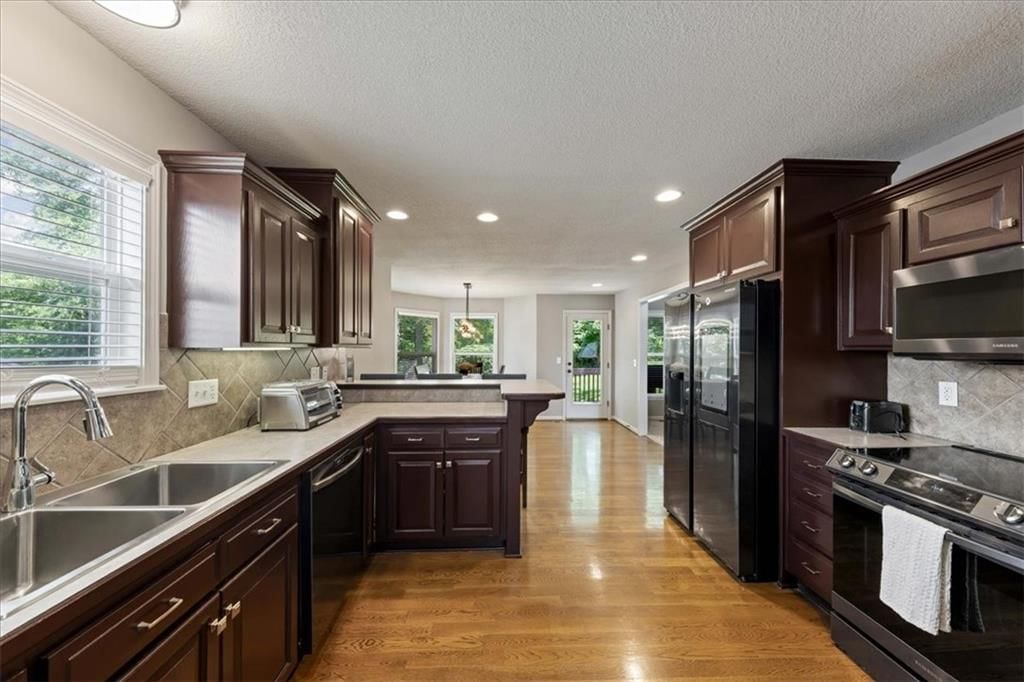 414 Fairway Road — photo 12