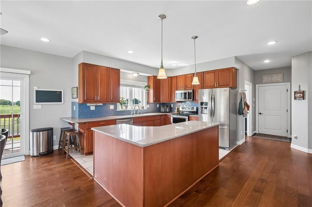 14691 N Lewis Avenue — photo 15