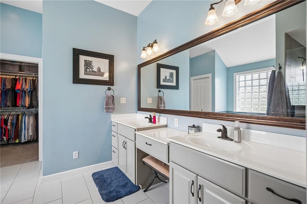 14691 N Lewis Avenue — photo 24