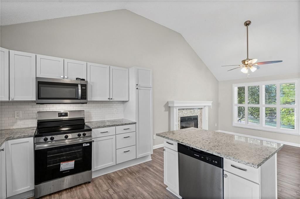 6315 N Quincy Avenue — photo 10