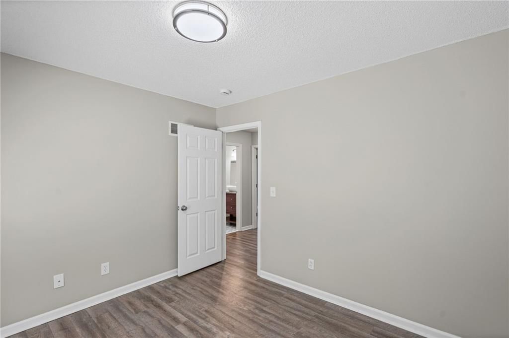 6315 N Quincy Avenue — photo 22