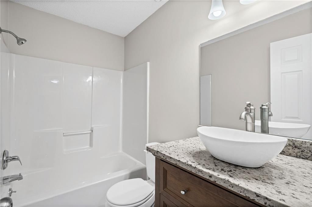 6315 N Quincy Avenue — photo 23