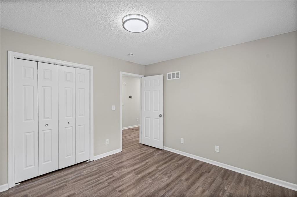 6315 N Quincy Avenue — photo 26