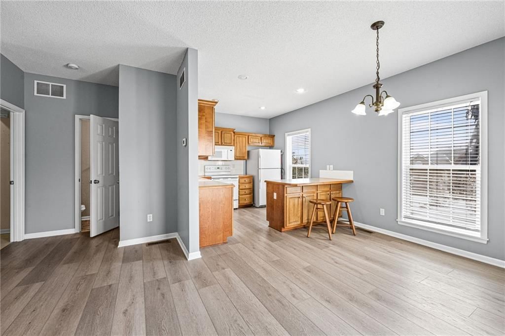 13748 Grove Avenue — photo 14