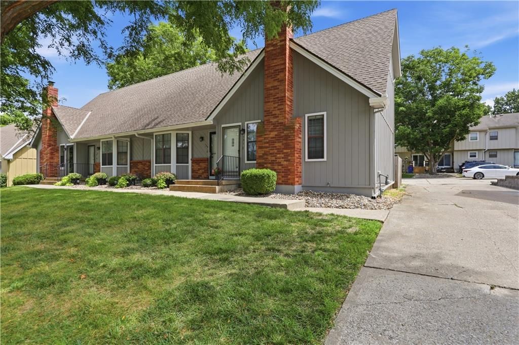 131 SW Donovan Road — photo 4