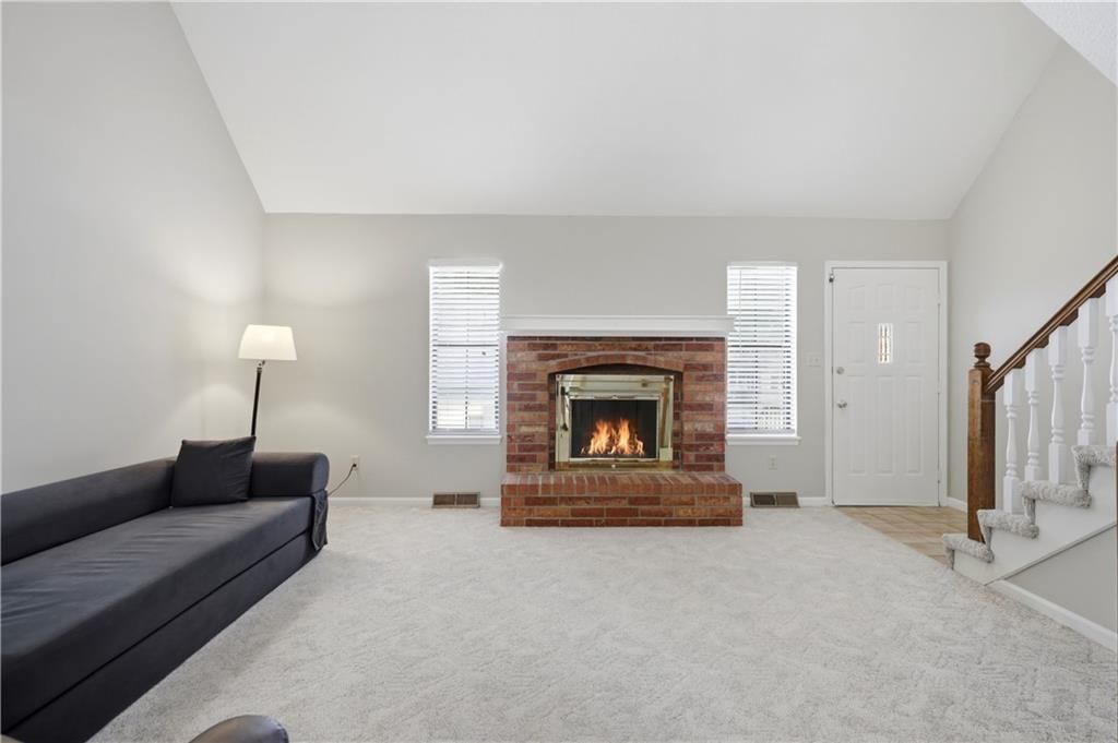 131 SW Donovan Road — photo 6