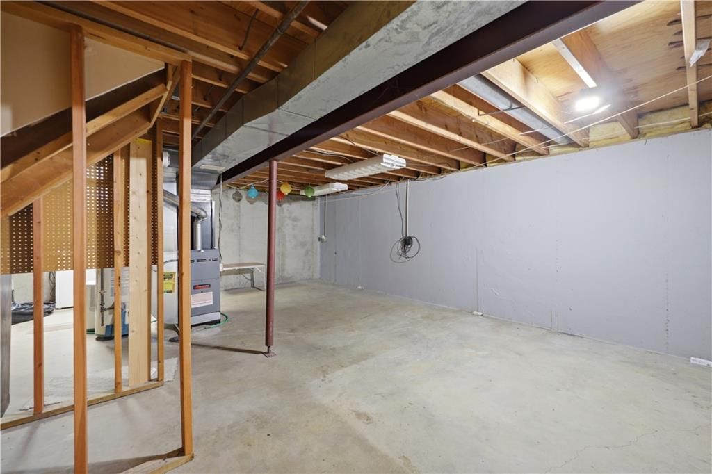 131 SW Donovan Road — photo 12
