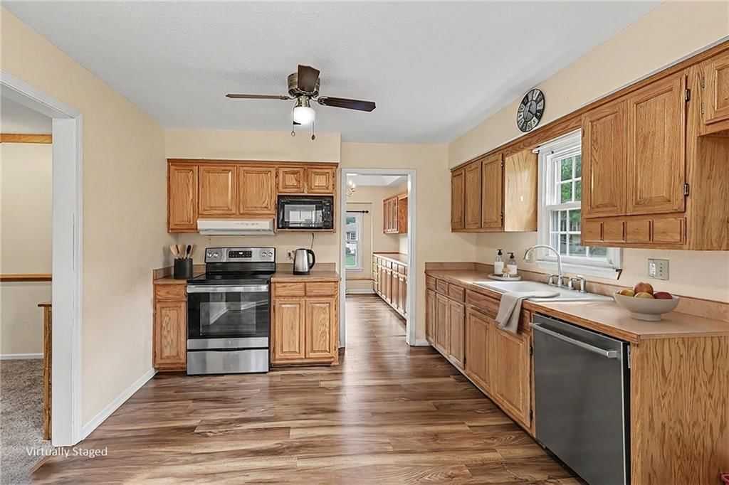 419 Gordon Drive — photo 10