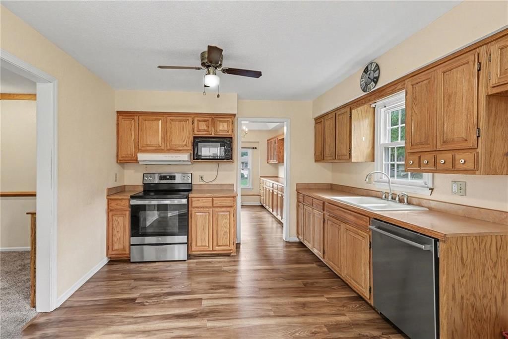 419 Gordon Drive — photo 11
