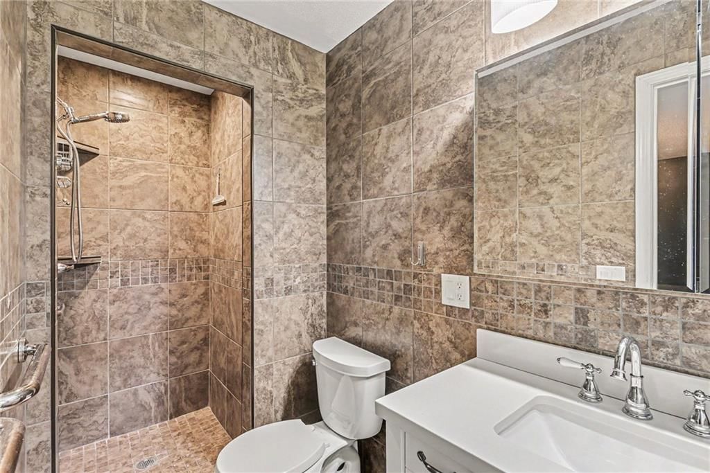 419 Gordon Drive — photo 18